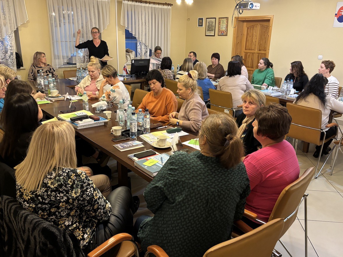 2025 11 NB skolenie1