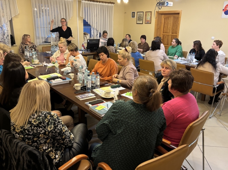 2025 11 NB skolenie1